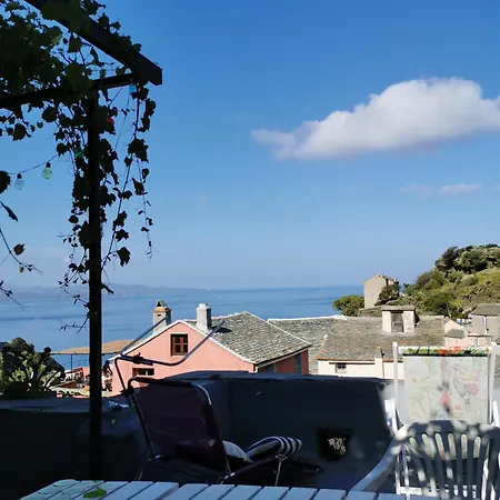 U Casale Style Ne Convient Pas Aux De Cinquante Ans Bed and Breakfast